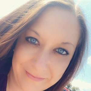 Meet your Posher, Becky